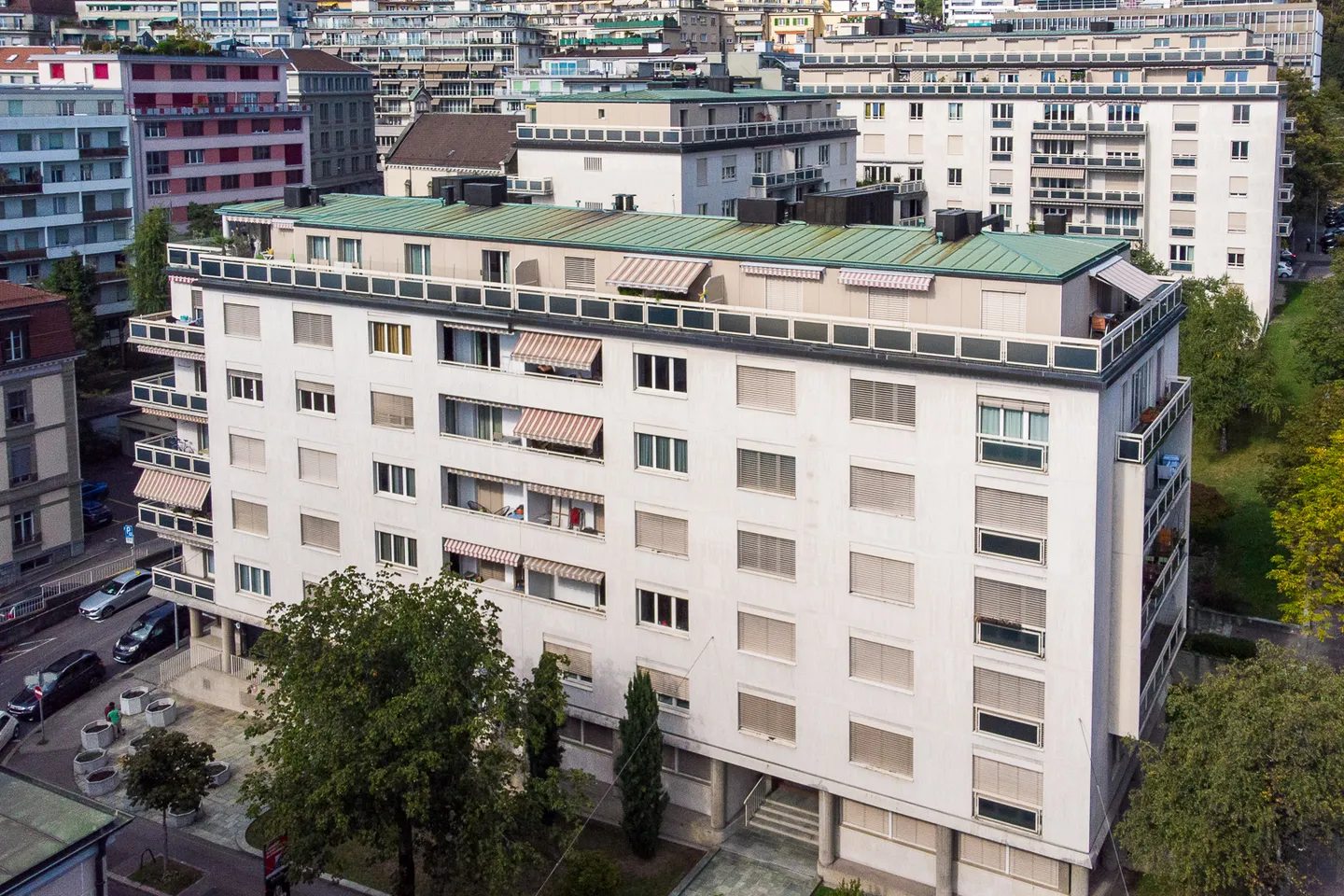 Appartement spacieux de 5 pièces - Photo 2 sur 11