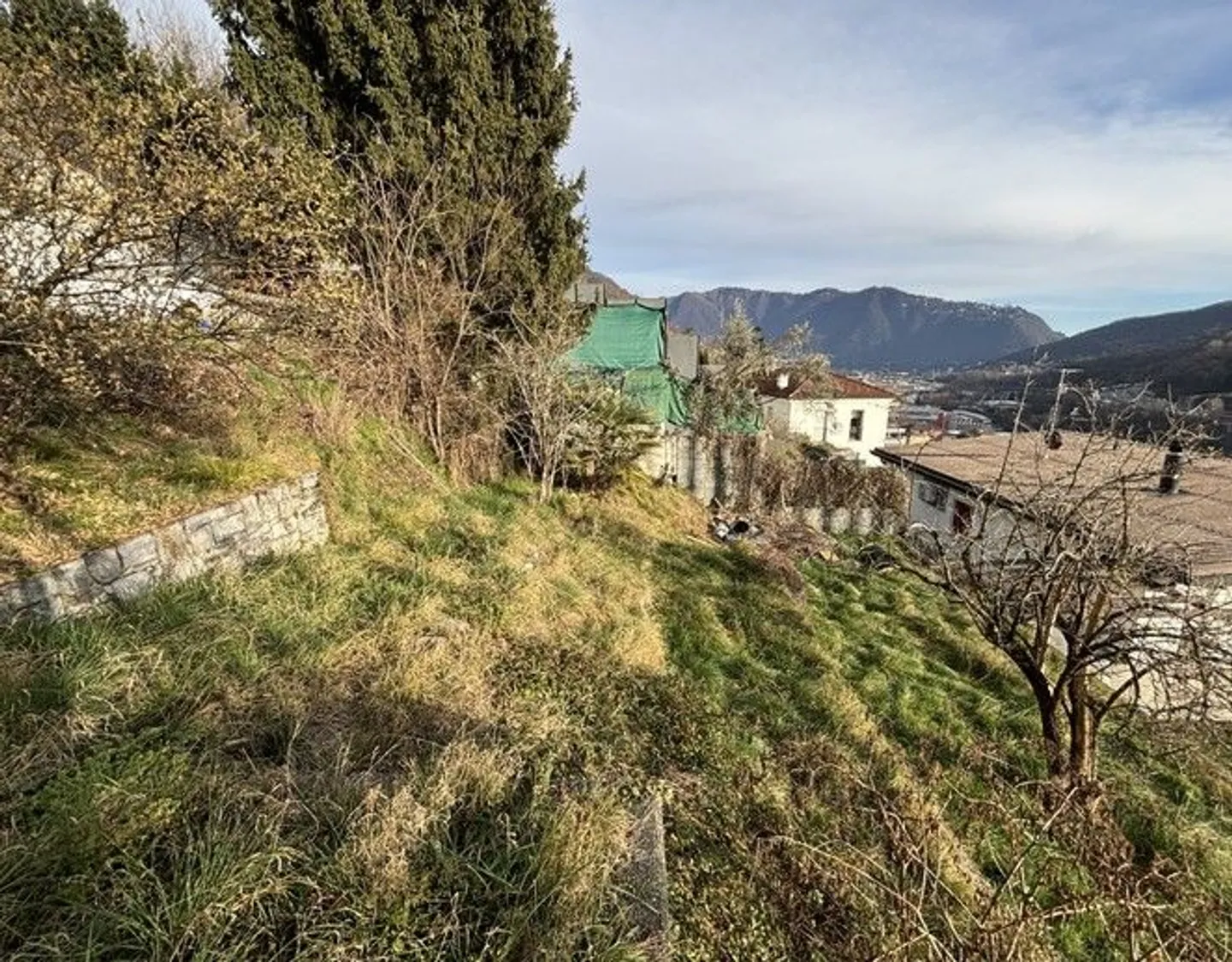 Terrain non bâti aux enchères - Photo 1 sur 13