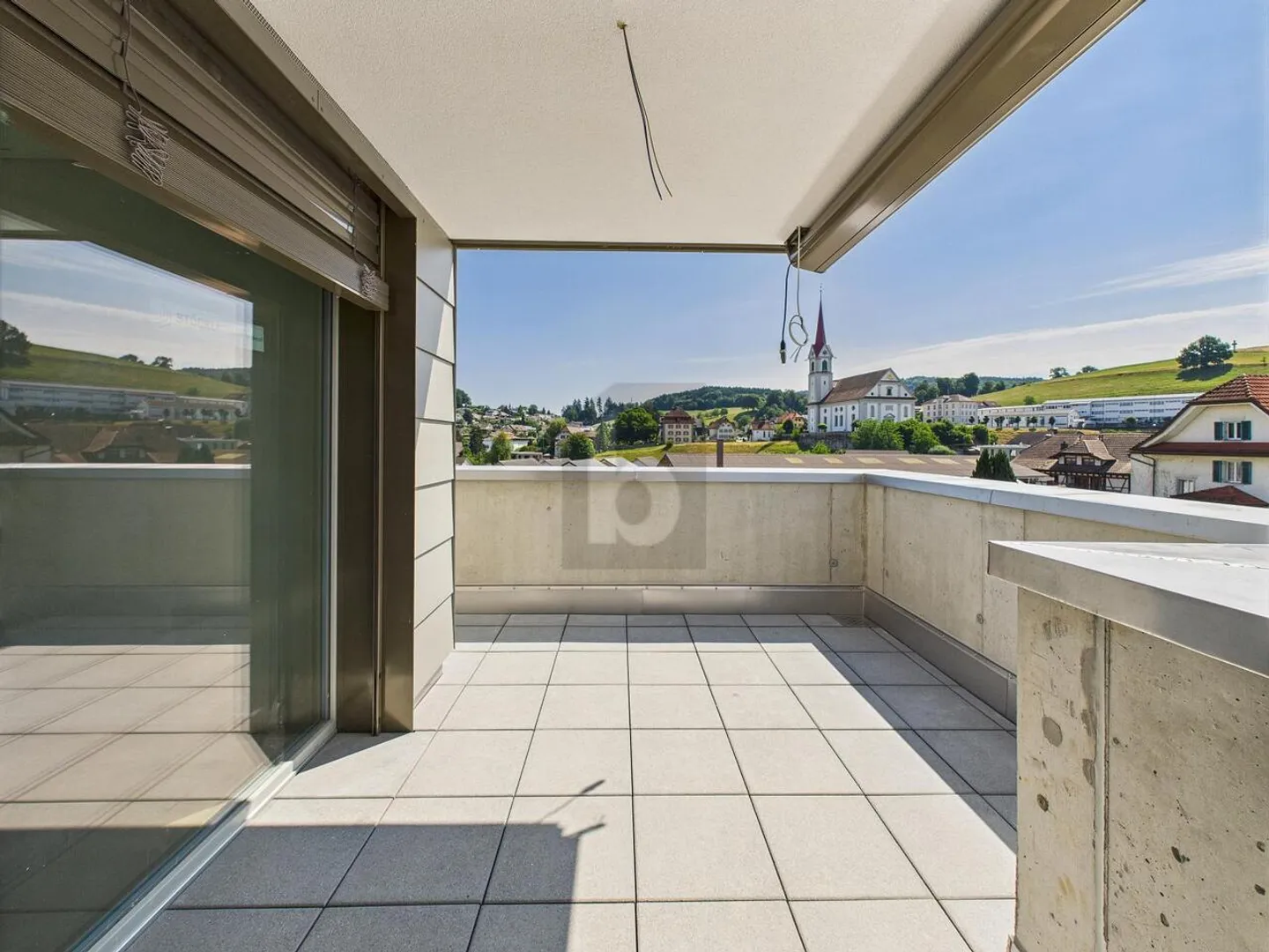 NUOVA COSTRUZIONE DI ALTA QUALITÀ CON BALCONE! - Foto 1 di 6