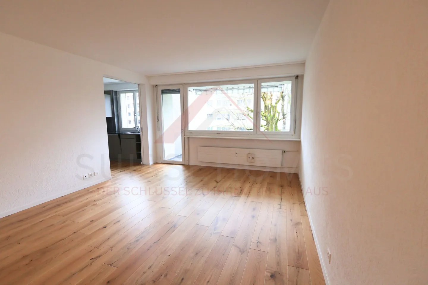 Attraente proprietà di investimento a Frenkendorf - appartamento ristrutturato di 3,5 locali con contratto di locazione a lungo termine sicuro - Foto 4 di 15