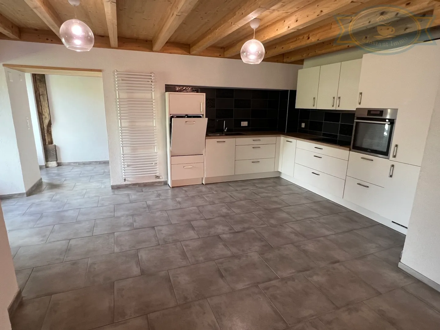 Charming Renovated Farmhouse - Photo 2 of 9