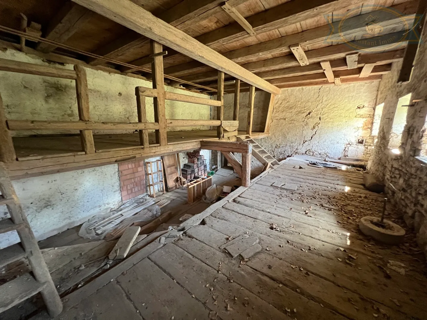 Charming Renovated Farmhouse - Photo 8 of 9