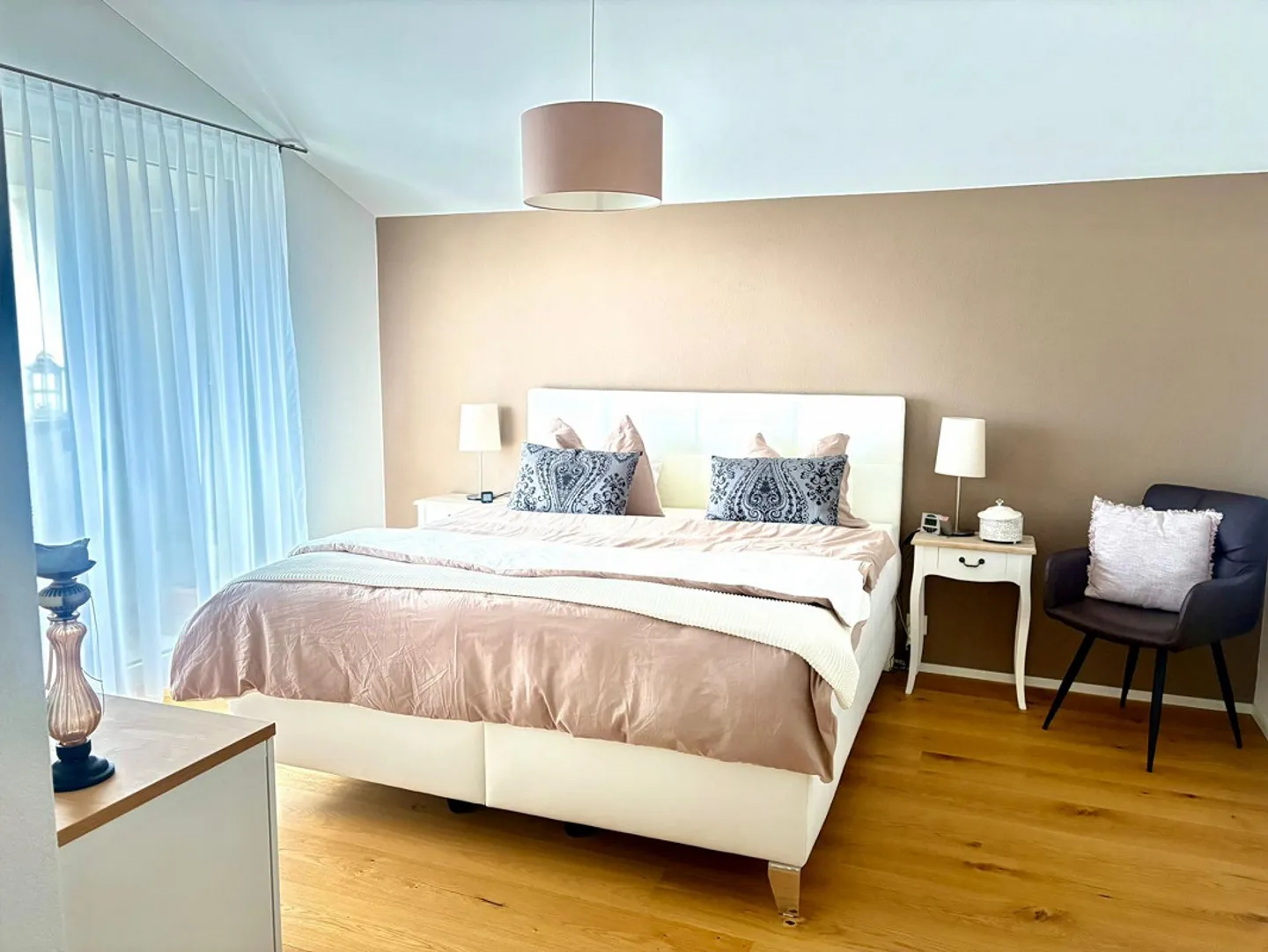 Looking for a new tenant for a large, beautiful, bright 3.5 room attic apartment - Photo 6 of 12