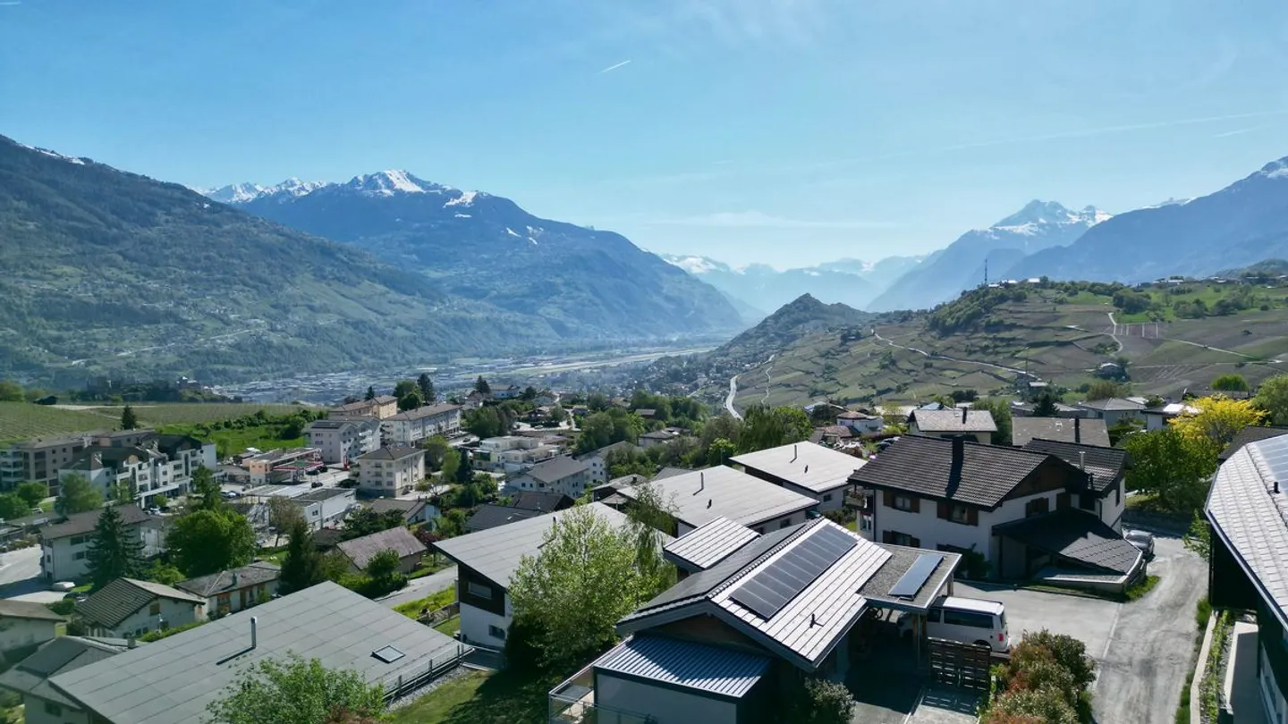Funktionale Familienvilla mit 6,5 Zimmern, Grimisuat - Foto 3 von 13