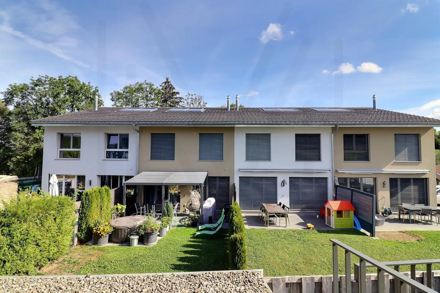 Una casa familiare contemporanea di 5.5 stanze alle porte di Friburgo - Foto 12 di 18