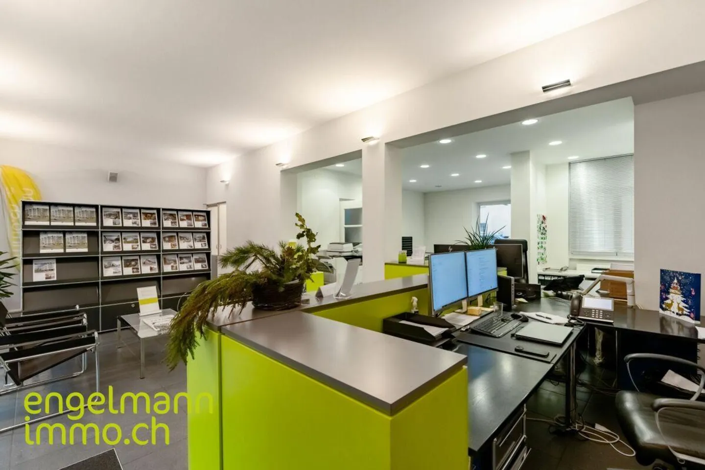 Mixed-Use Building in Biel - Photo 5 of 13