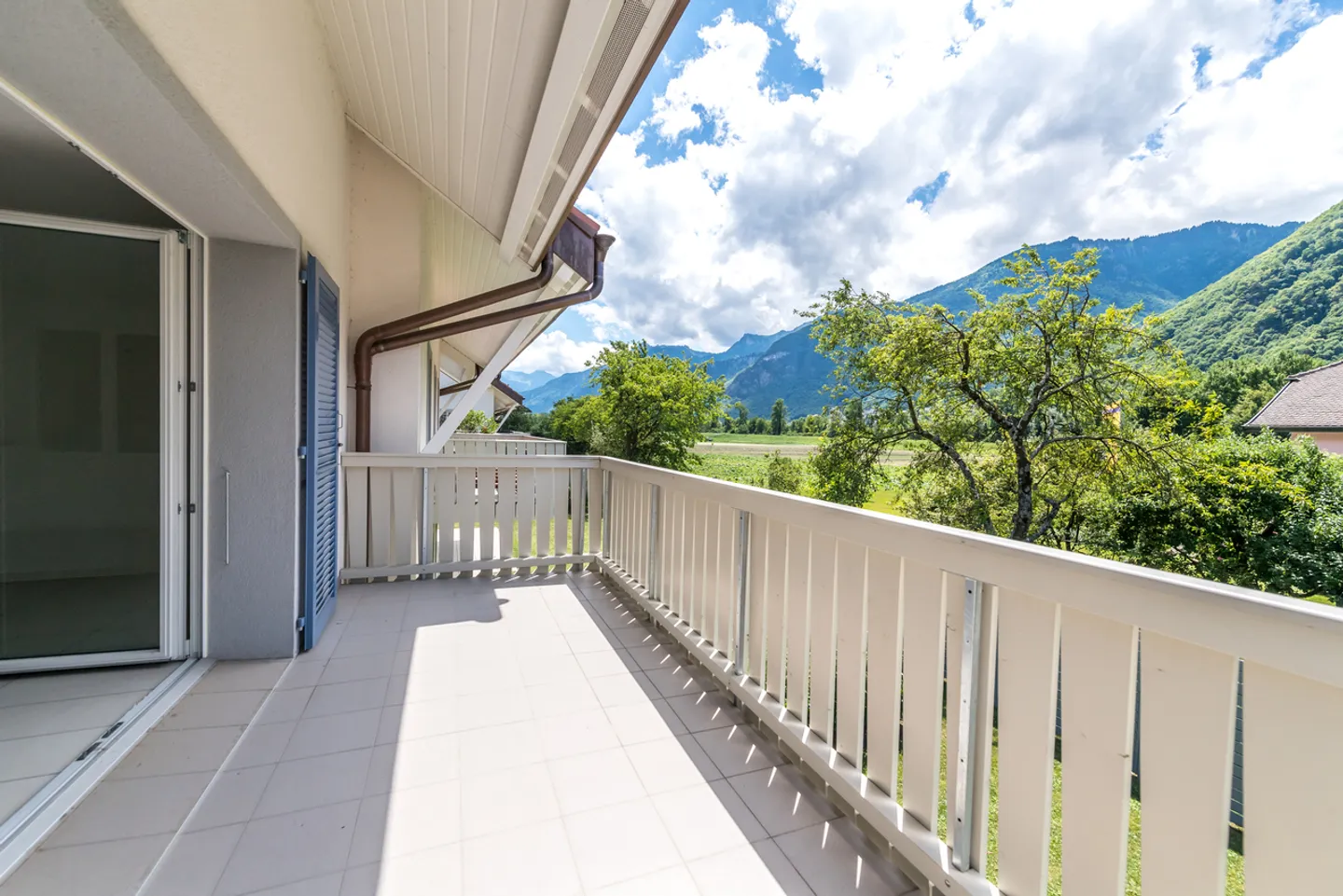 4.5 rooms of 94 m2 in Chessel - Photo 2 of 4