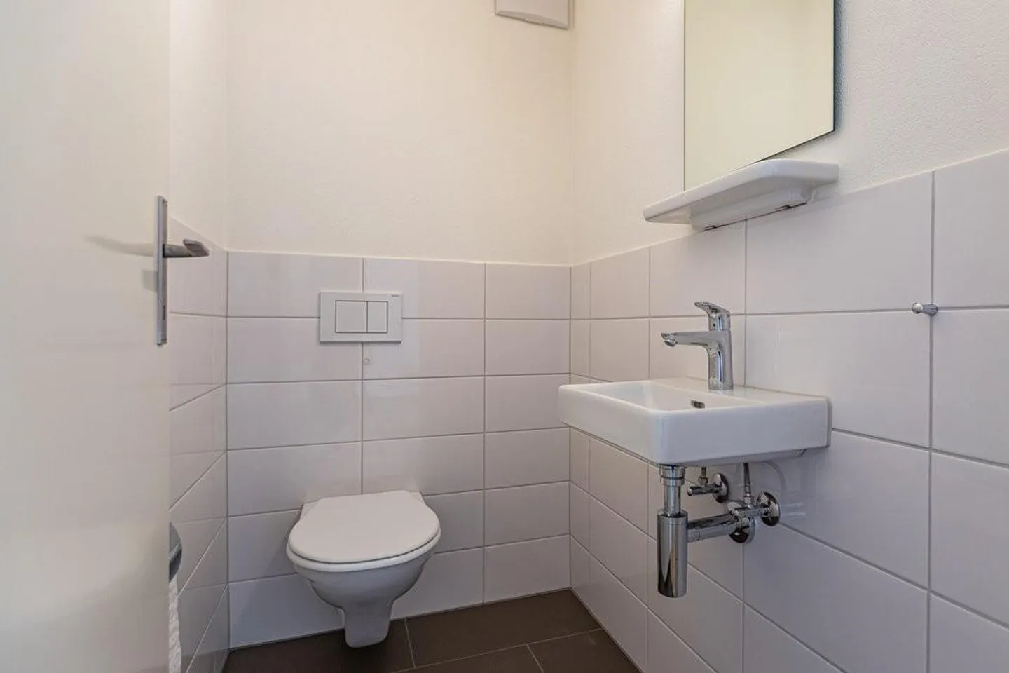 Moderno appartamento di 3.5 locali a Langnau ZH - Foto 4 di 8