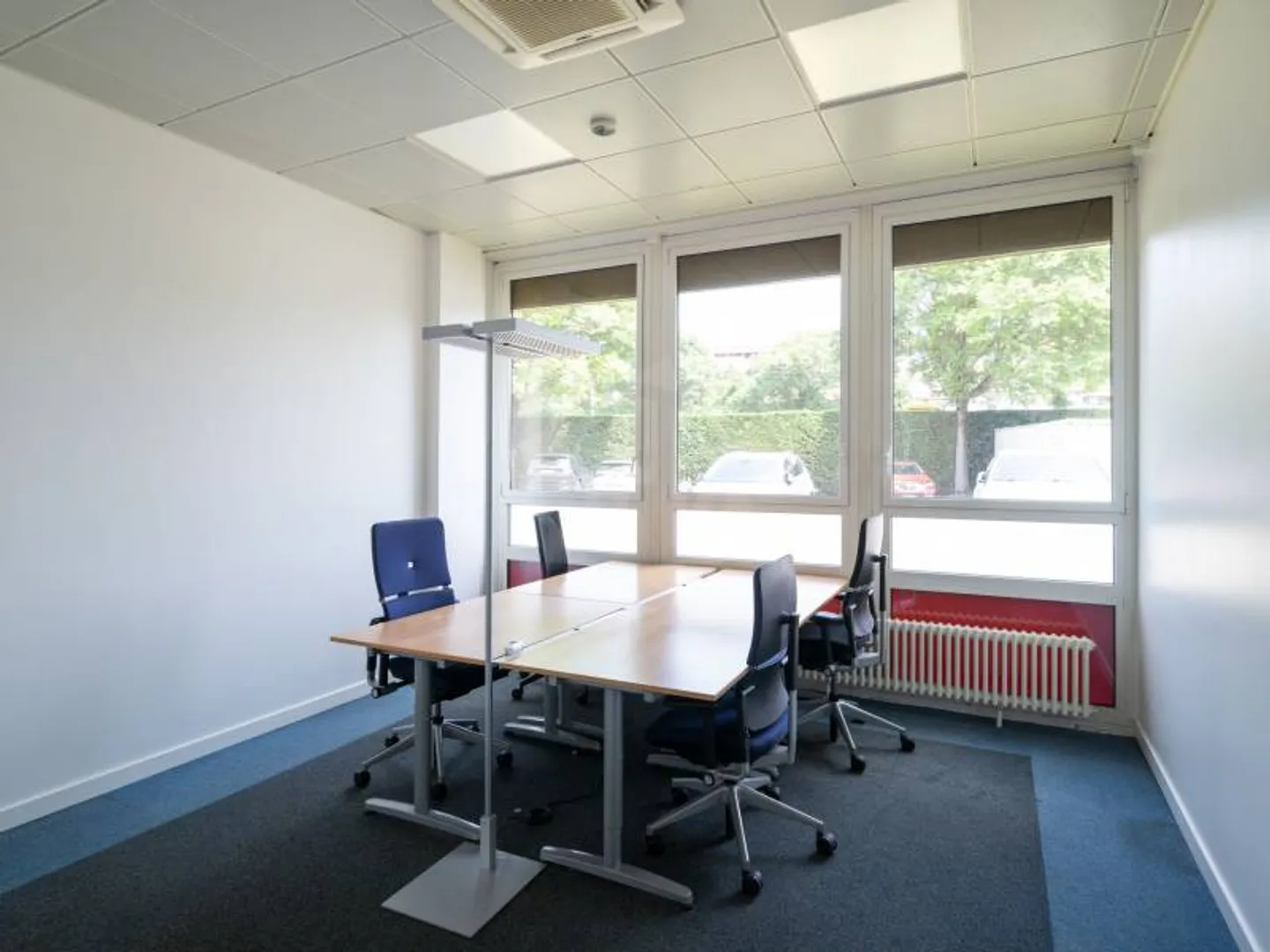 Bureaux ensoleillé - Meyrin - Photo 3 sur 8