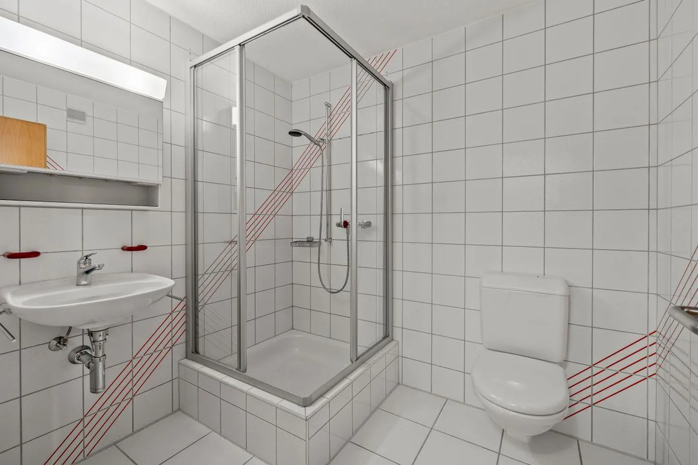 NoSta Real Estate AG - Maisonette à prix réduit - Beaucoup d'espace à petit prix ! - Photo 10 sur 13