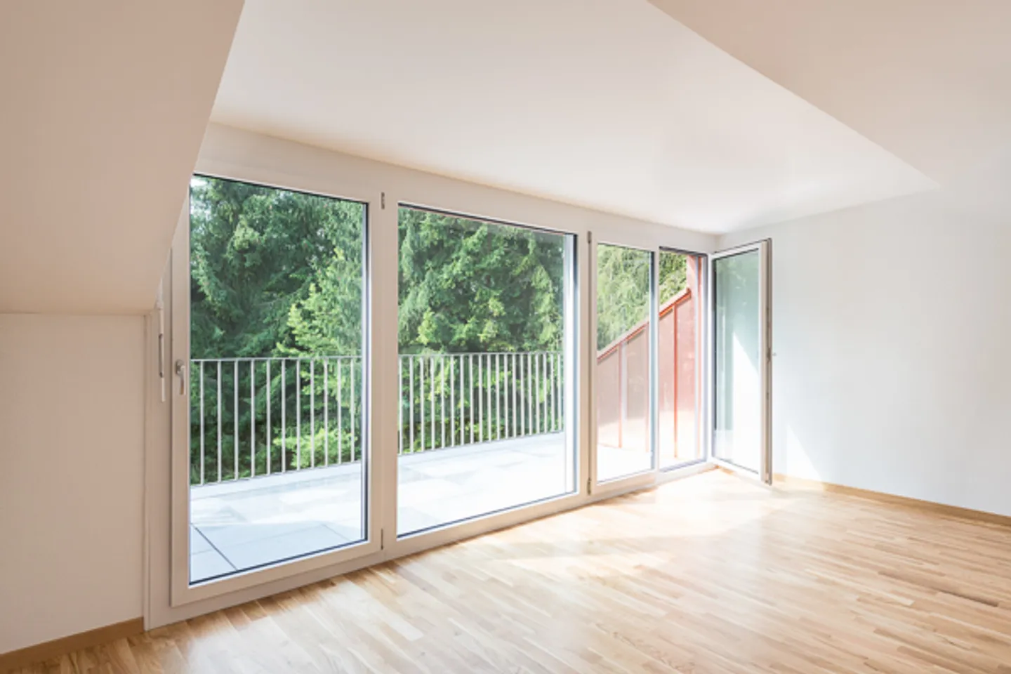 Dachwohnung im Günen - Besichtigen, Mieten, Wohlfühlen! - Foto 4 von 8