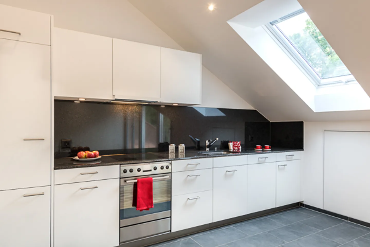 Dachwohnung im Günen - Besichtigen, Mieten, Wohlfühlen! - Foto 6 von 8