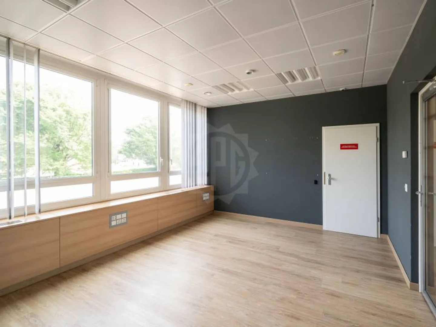 Bureaux ensoleillé - Meyrin - Photo 8 sur 8