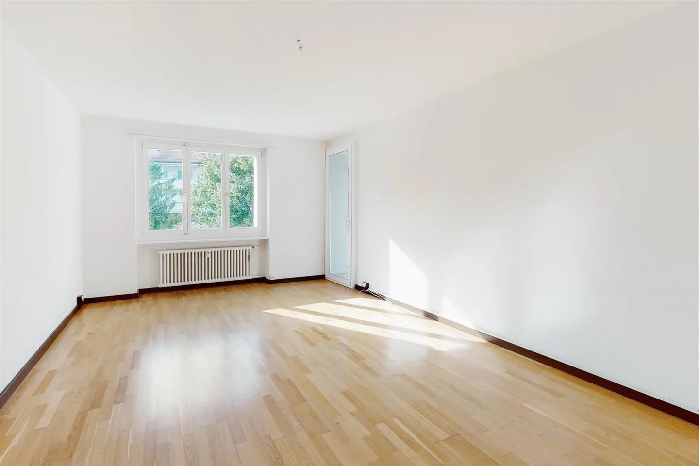 Living at the Pulse of the City - Photo 8 of 12