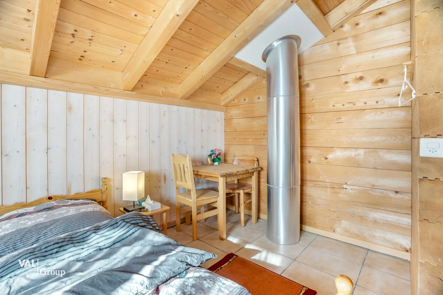 Chalet de vacances avec vue, deux appartements et une étable avec potentiel - Photo 14 sur 37