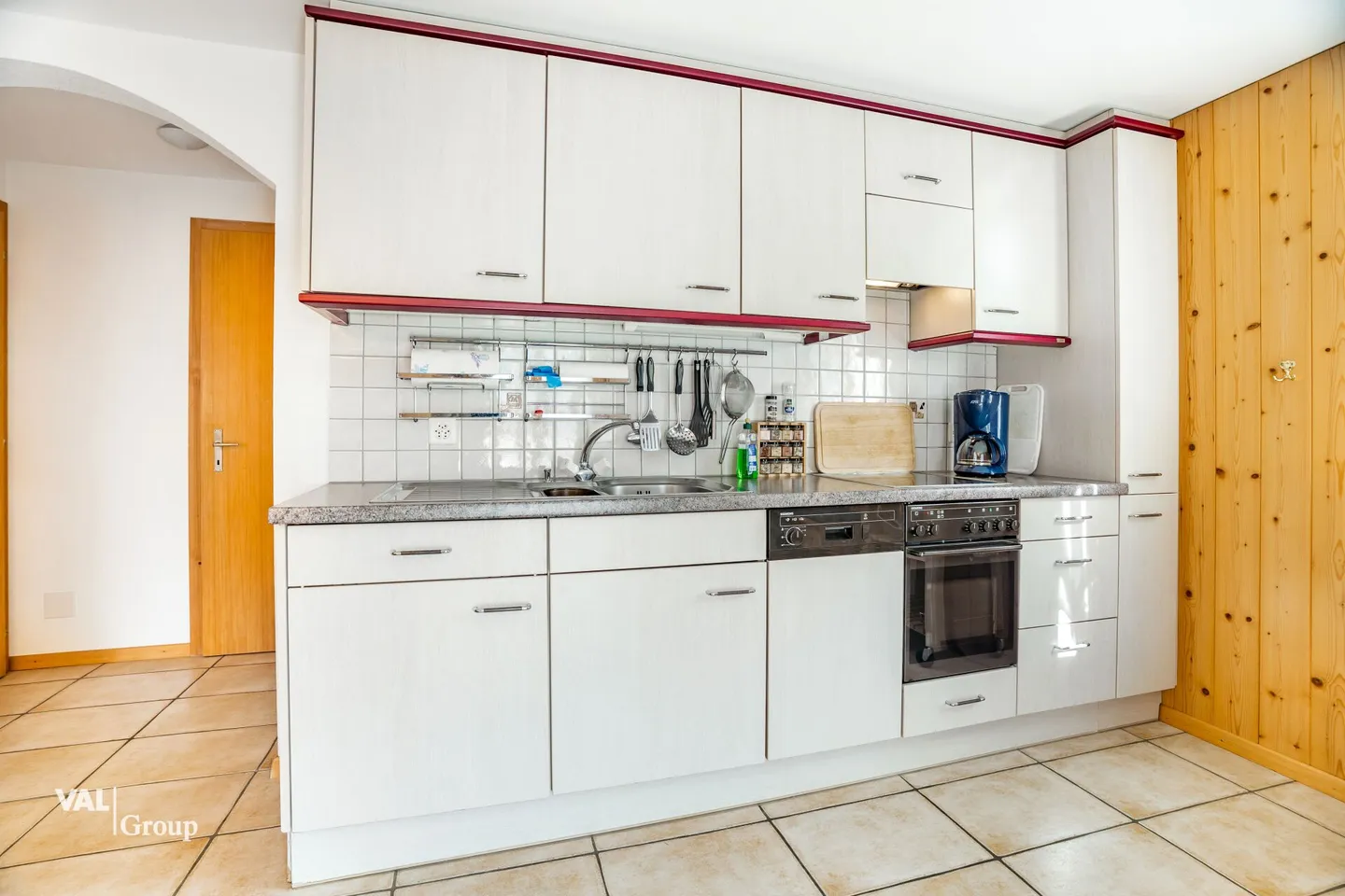 Chalet de vacances avec vue, deux appartements et une étable avec potentiel - Photo 21 sur 37