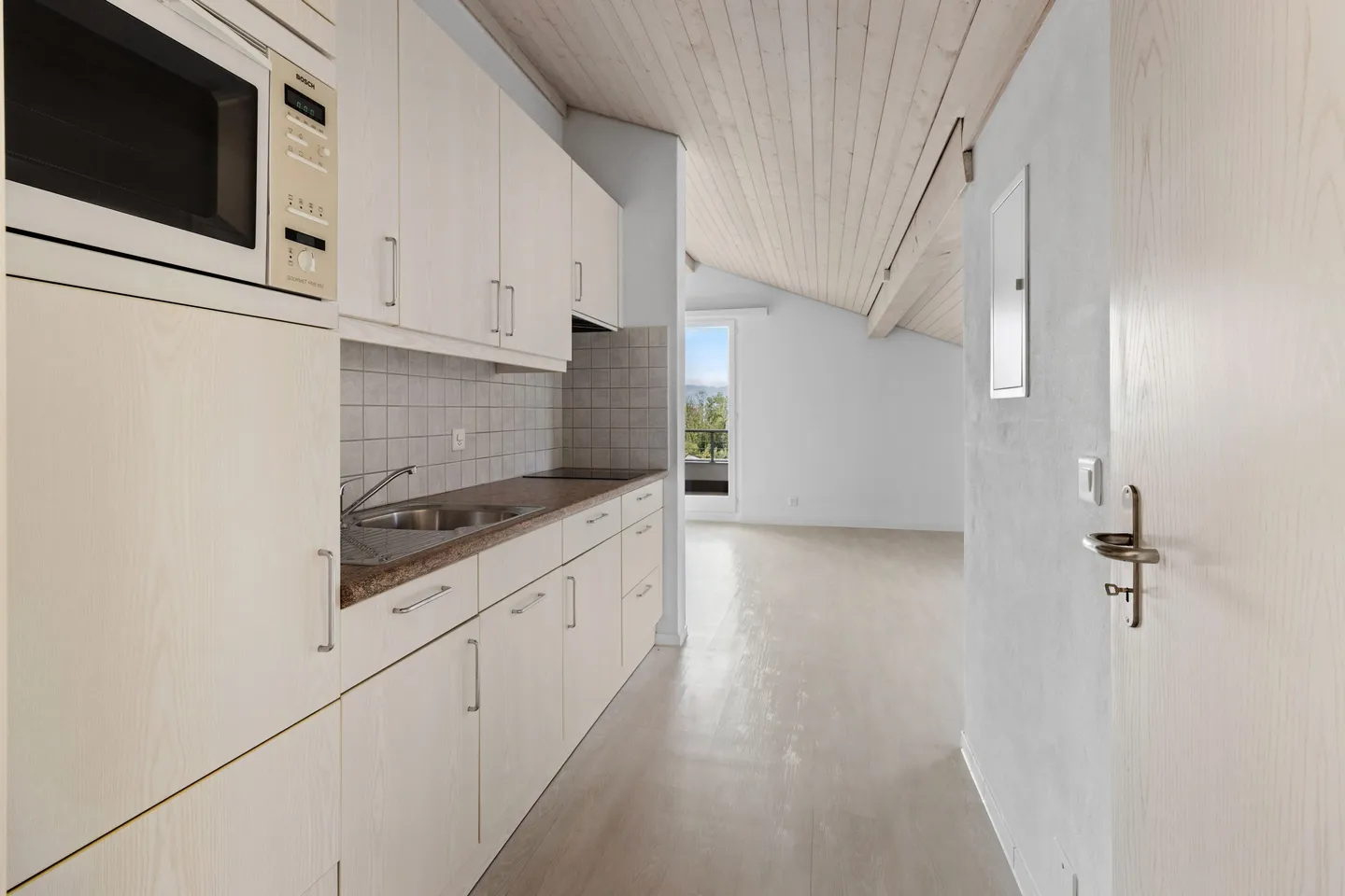 Geräumiges Einfamilienhaus in Dürnten - Foto 4 von 9