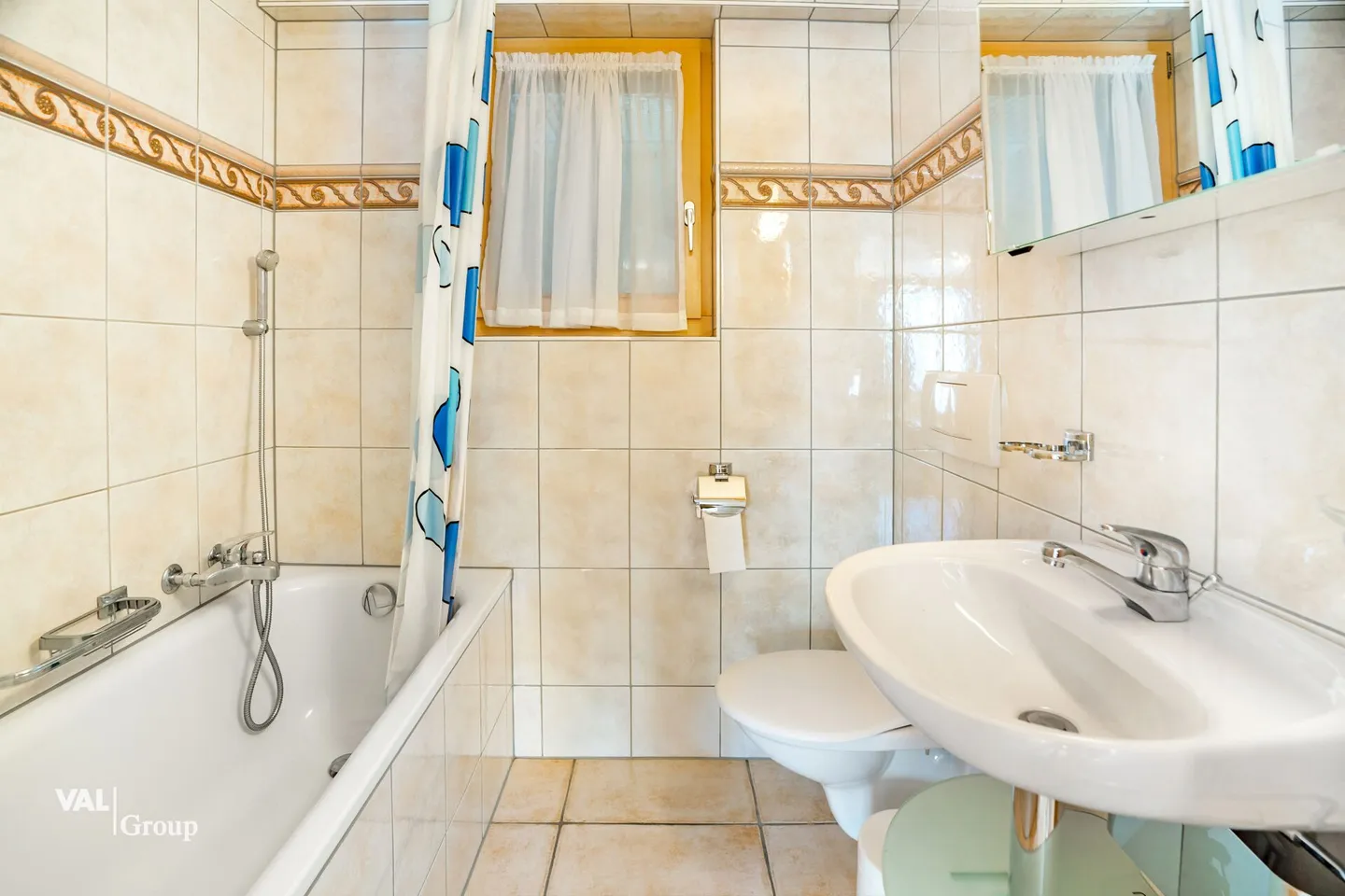 Chalet de vacances avec vue, deux appartements et une étable avec potentiel - Photo 25 sur 37