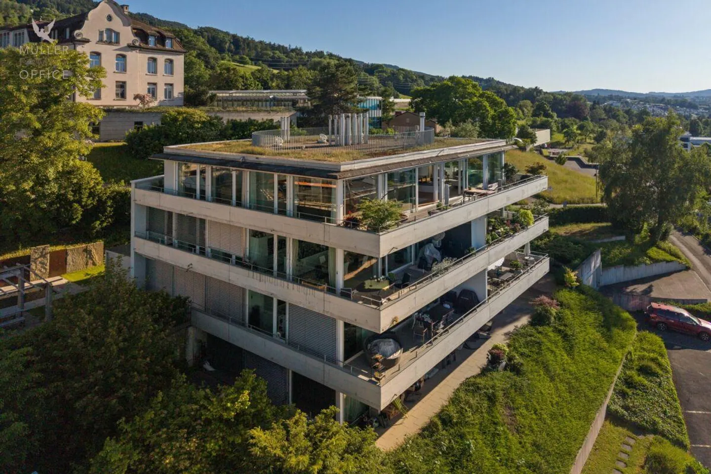 Appartamento attico unico e lussuoso con vista spettacolare sul lago - Foto 9 di 14