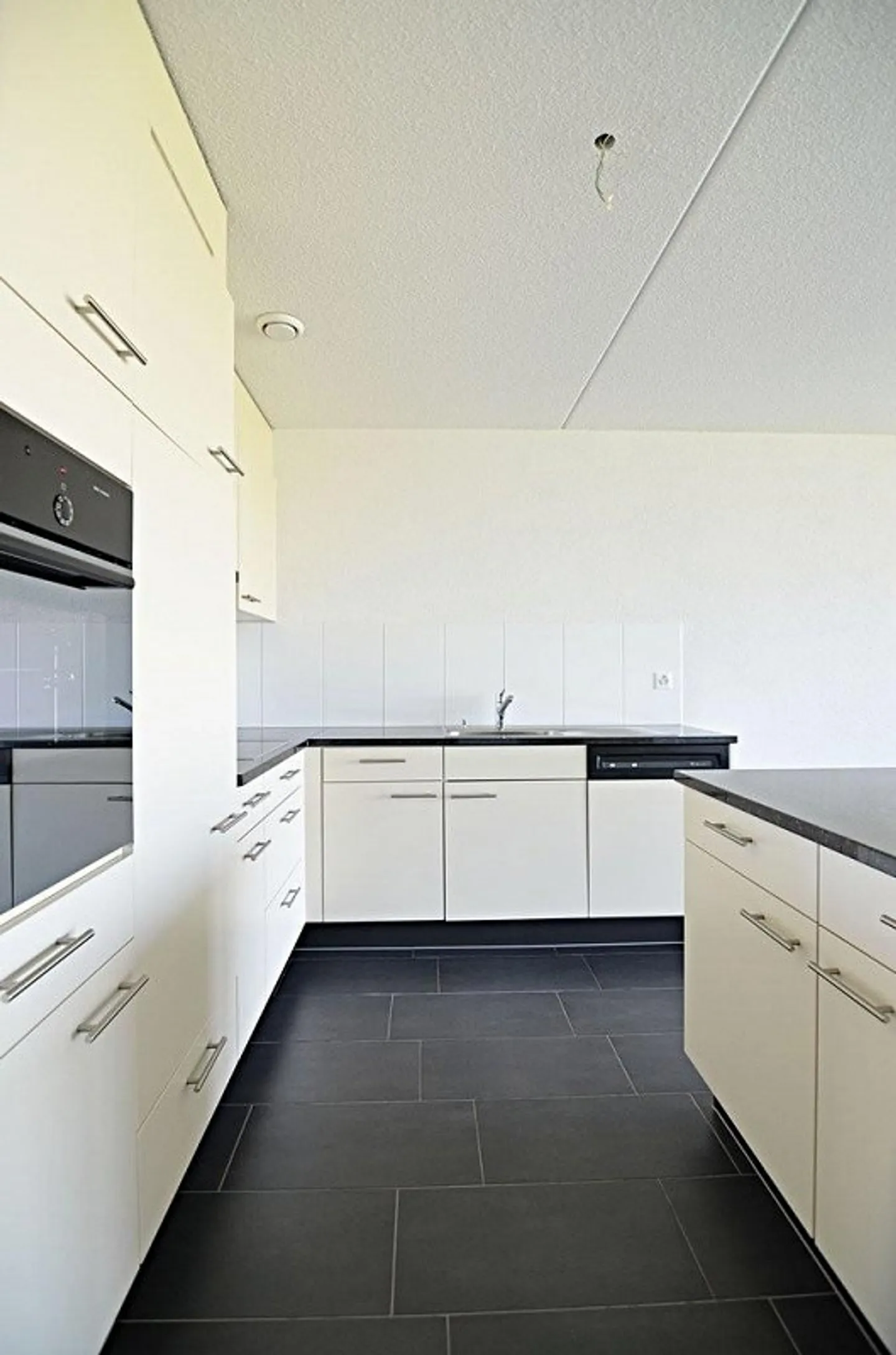 L'appartement cherche un nouveau locataire. - Photo 5 sur 9