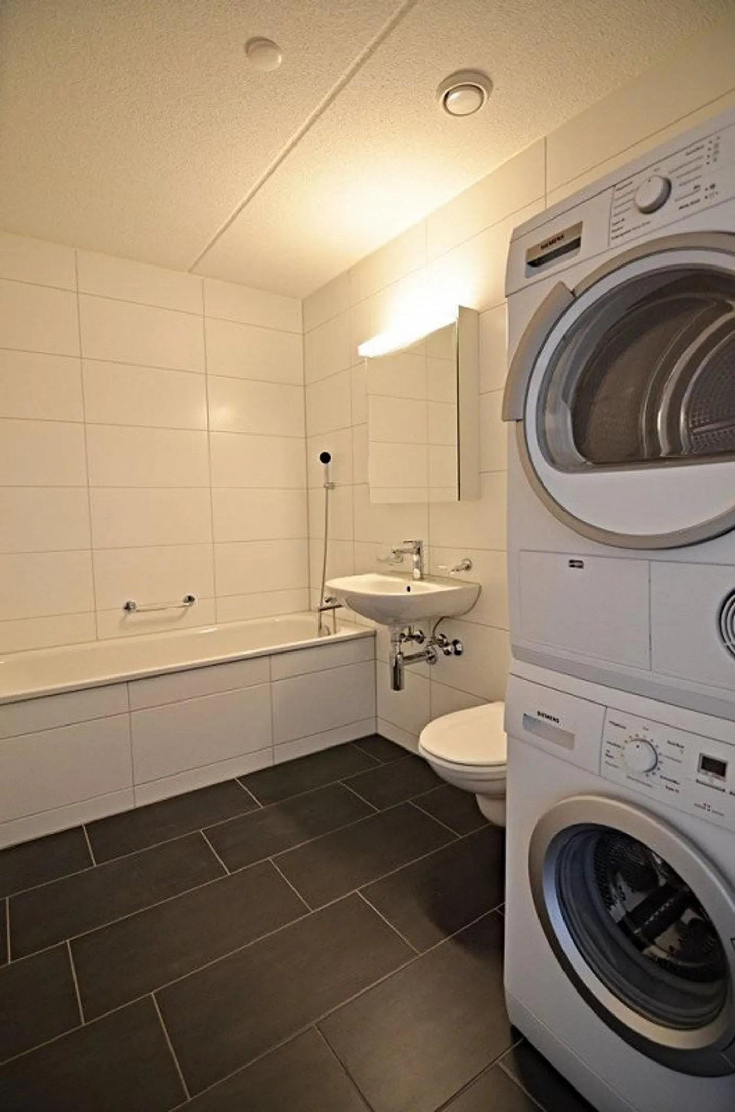 L'appartement cherche un nouveau locataire. - Photo 9 sur 9