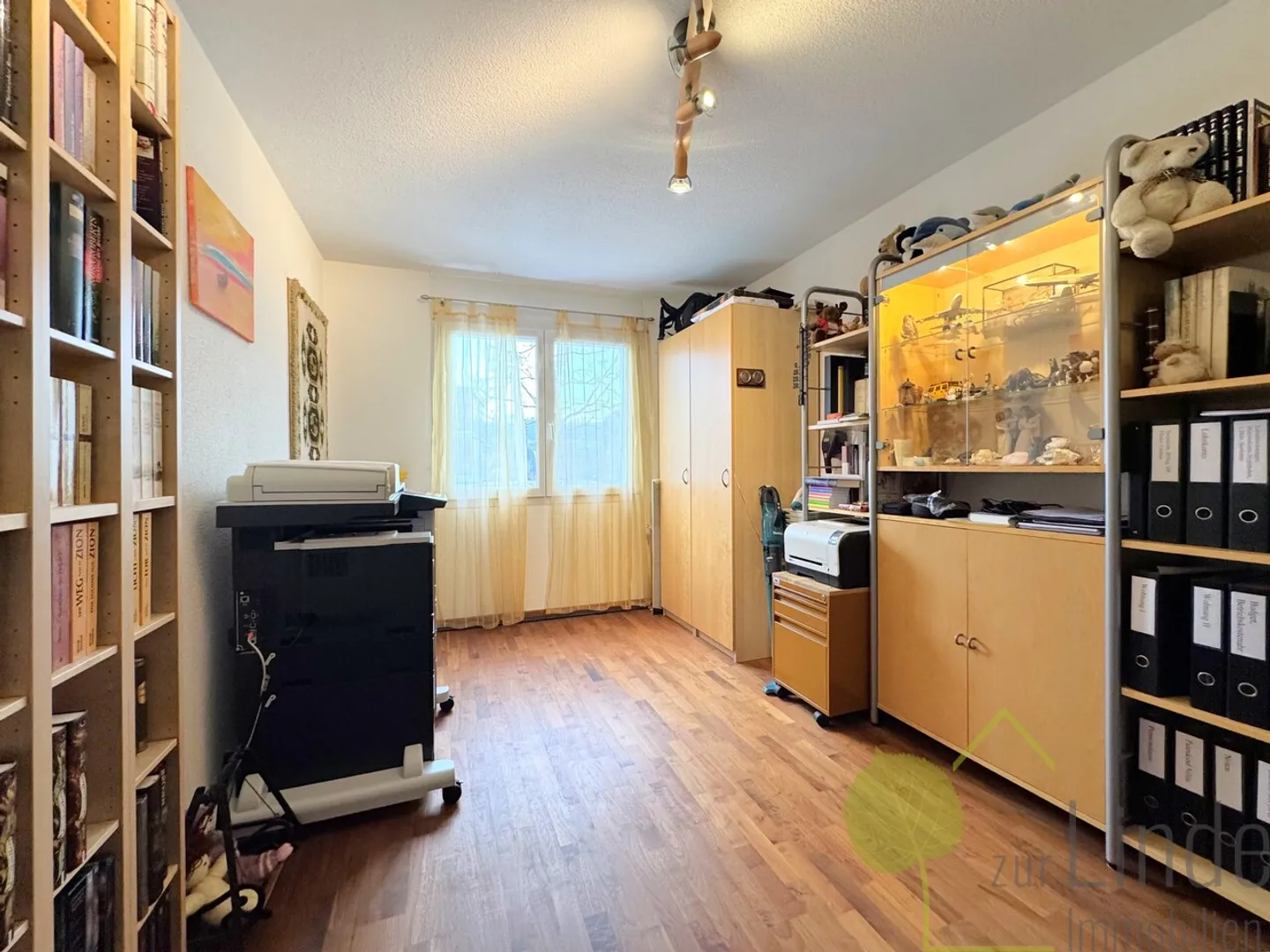 Modern 4.5-Room Apartment - Photo 8 of 12