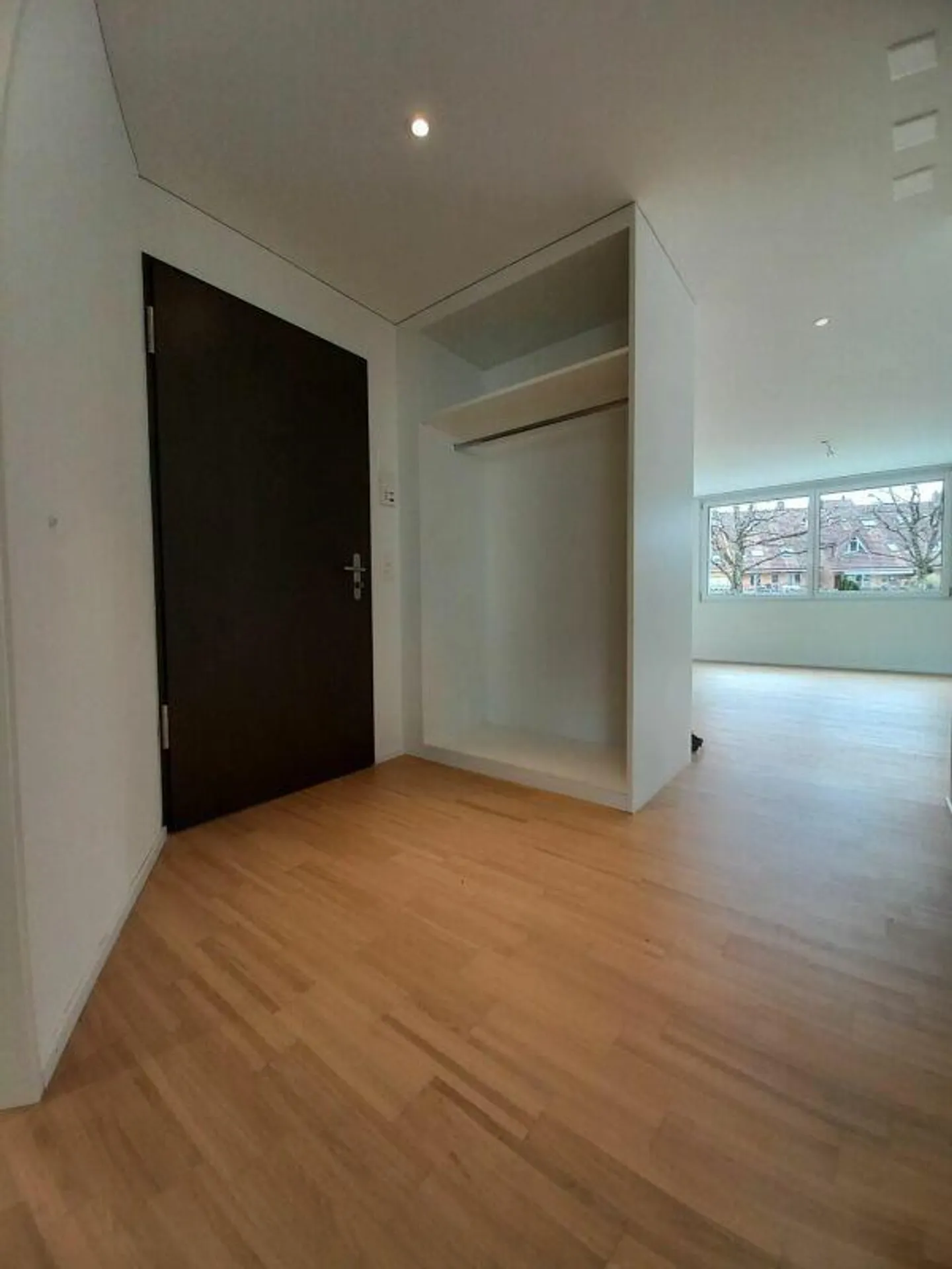 Attractive 3.5 room apartment on the ground floor for rent - Photo 5 of 9