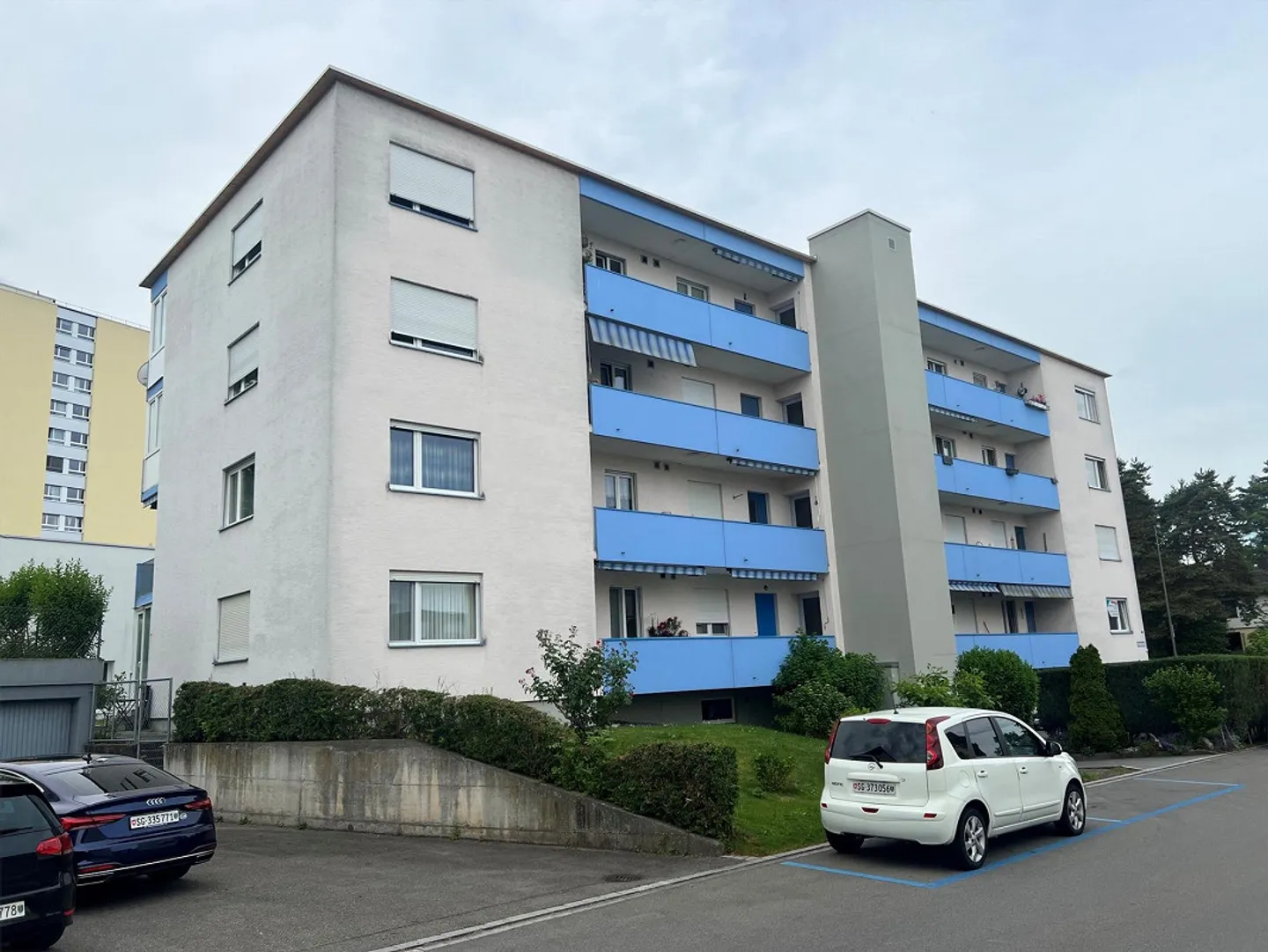 Appartement lumineux de 4 pièces avec balcon dans un emplacement calme à Rorschacherberg - Photo 1 sur 7