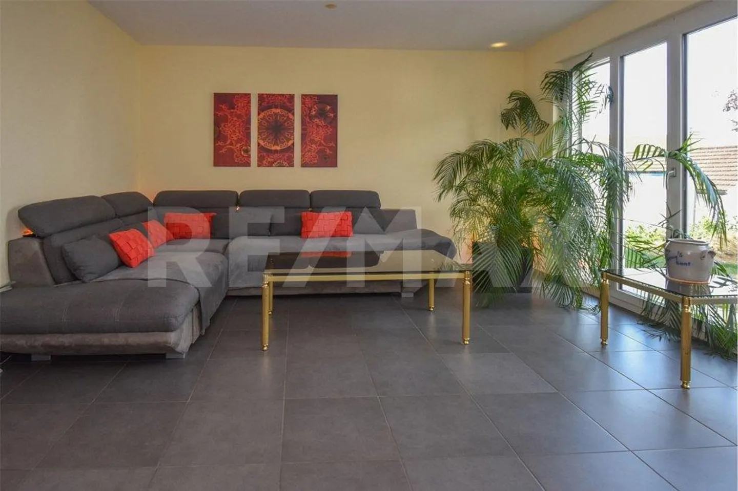 Attractive 4½ Room Single-Family House with Large Conservatory. So... - Photo 8 of 10