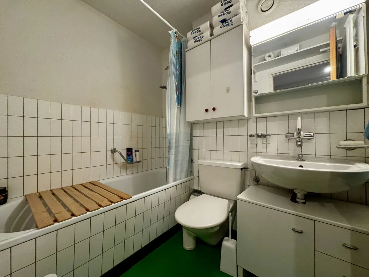 Gemütliche Hochparterrewohnung an ruhiger Lage mit Potenzial - Photo 7 of 11