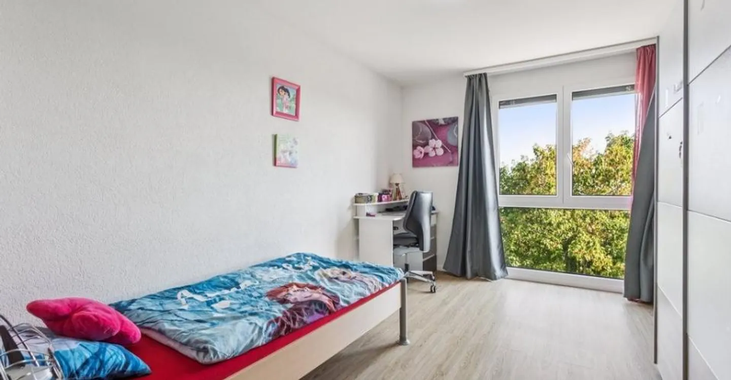 Appartamento di 4,5 locali con balcone e vista sul lago di Neuchâtel - Foto 6 di 9