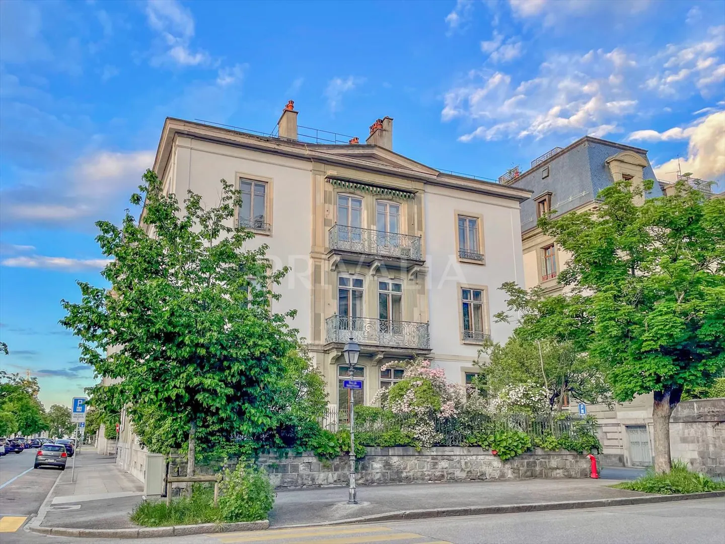 Magnificent Townhouse in the Heart of the Russian Orthodox Quarter - Photo 1 of 4