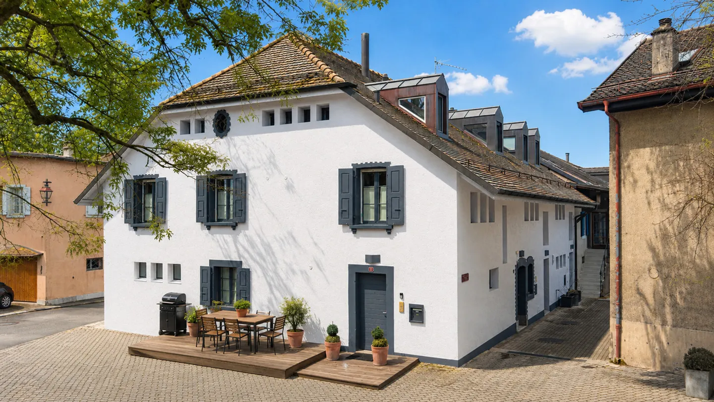 Charming Triplex in Allaman - Photo 1 of 8