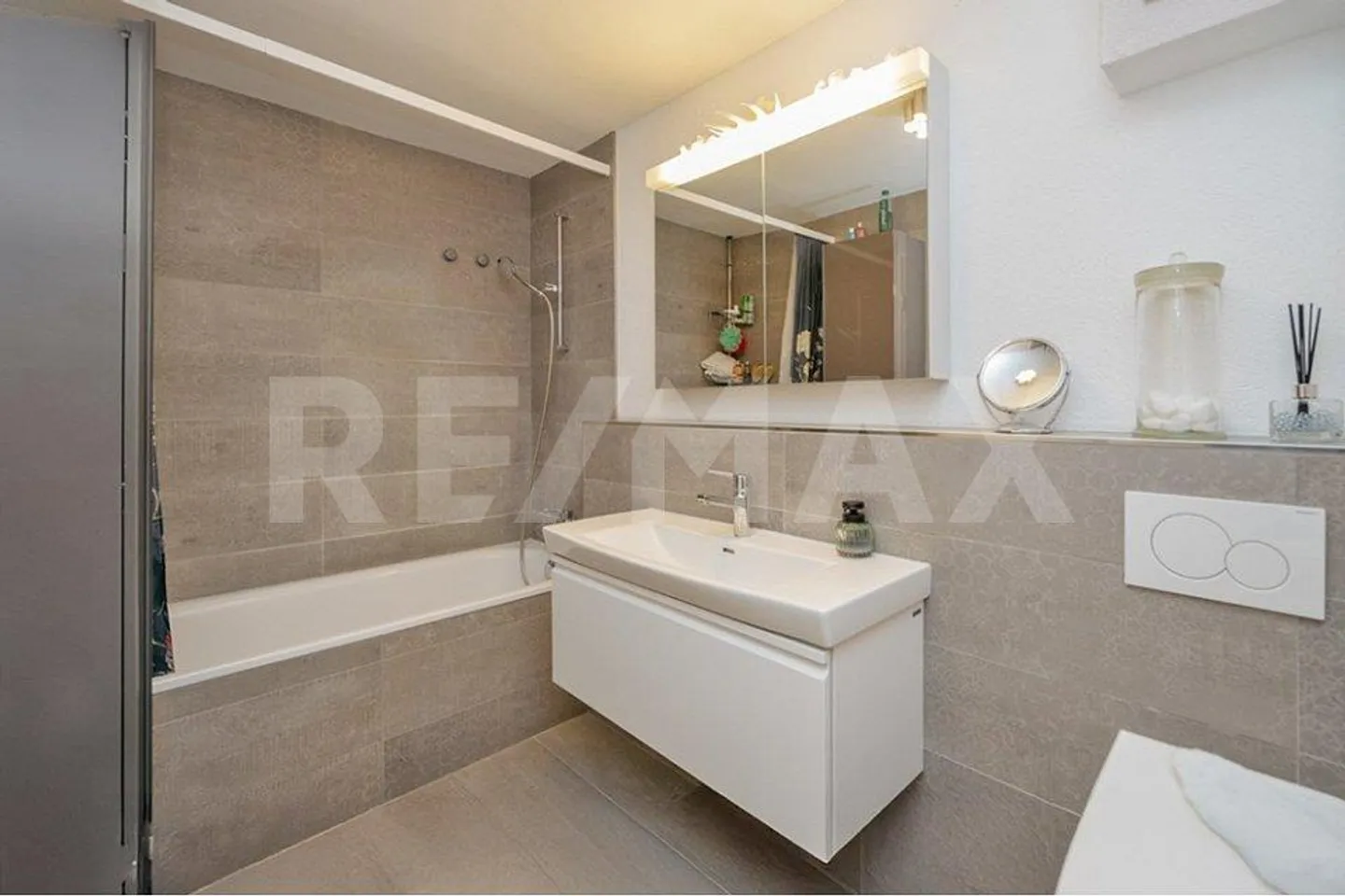 Maison 5.5 pièces - Photo 8 sur 11