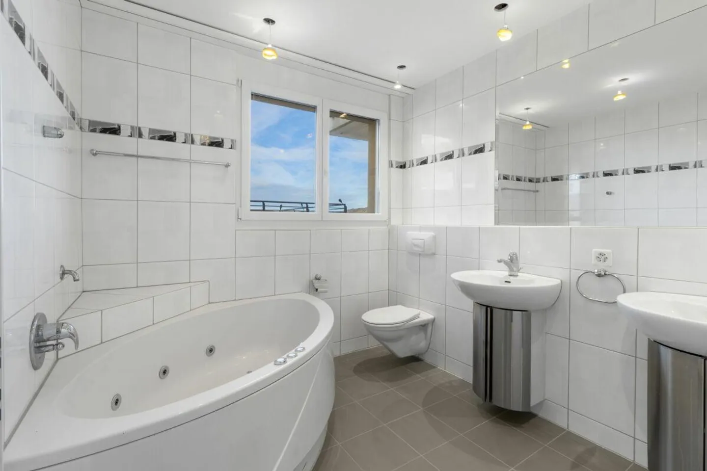 Vivre. Se sentir bien. La vie dans un quartier prisé ! - Photo 9 sur 13