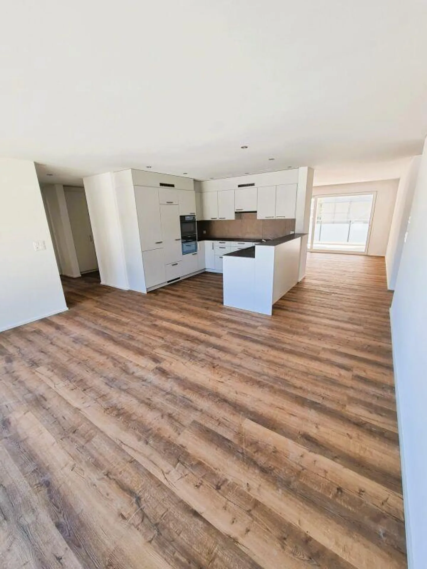 Erstbezug 4.5 Zimmerwohnung am Entenbach - Foto 1 von 7