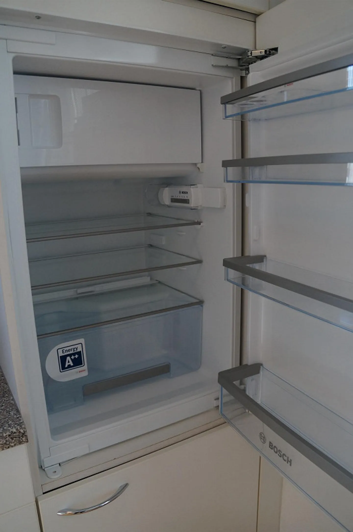 Appartamento 1.5 camere accogliente con grande cucina in posizione centrale - Foto 4 di 10