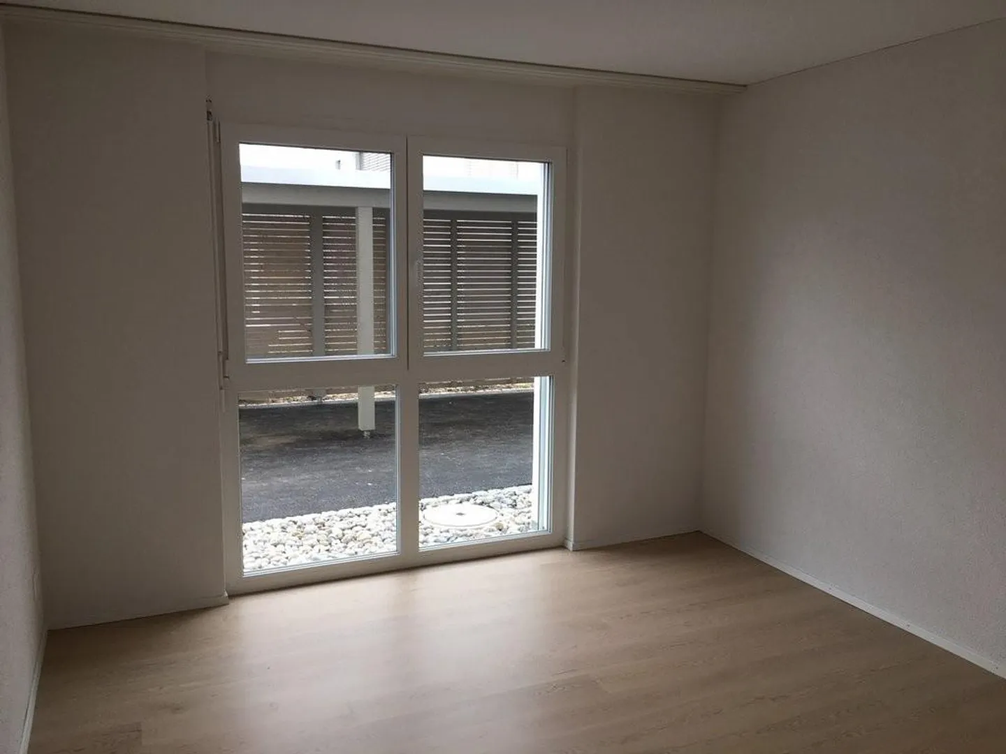 Beautiful 3.5-room apartment on the 2nd floor - Photo 7 of 10