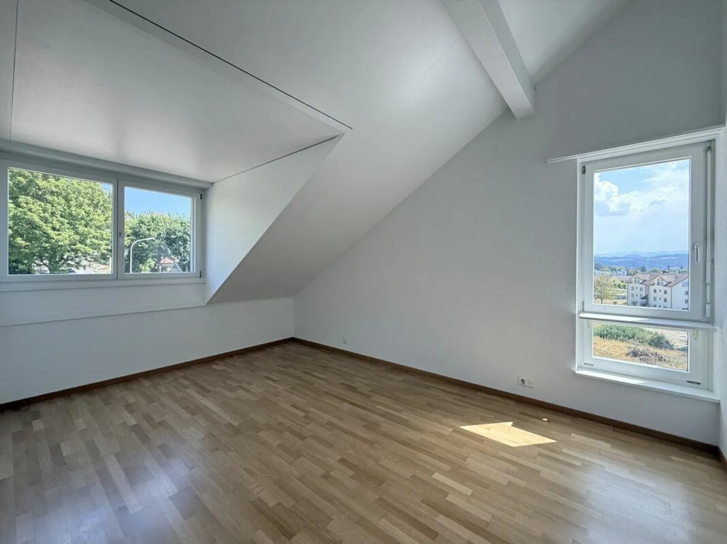 Sonnige 4.5-Zimmer-Penthouse - Foto 8 von 22