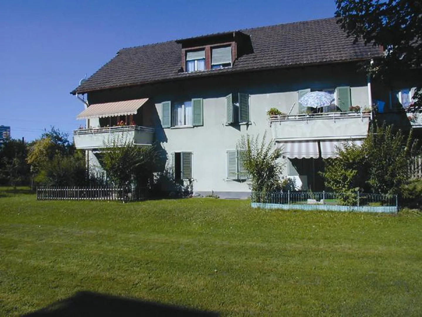 Modern 3-room apartment with beautiful garden seating area for rent! - Photo 1 of 7