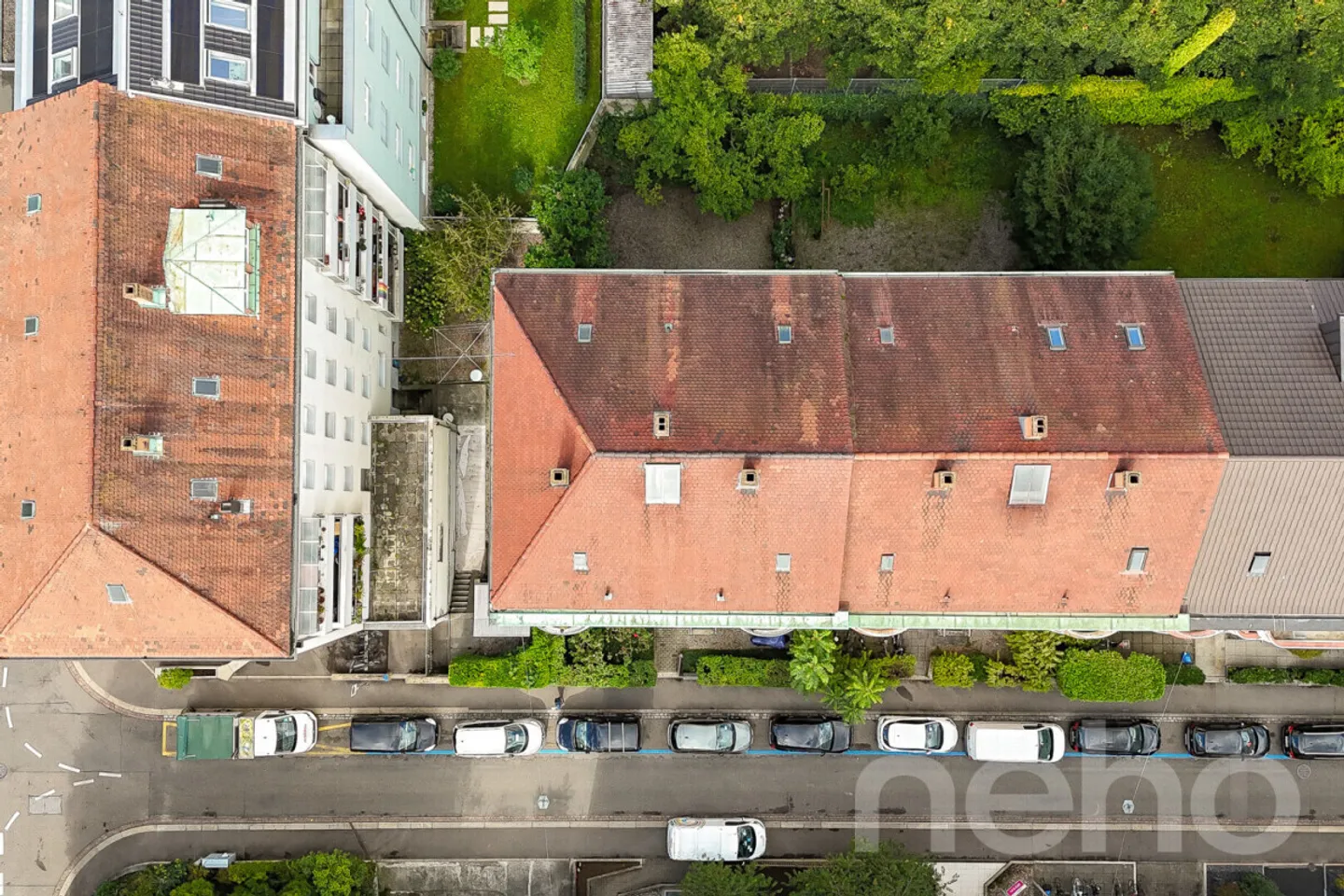 Attractive multi-family house with 9 apartments and development potential - Photo 5 of 13