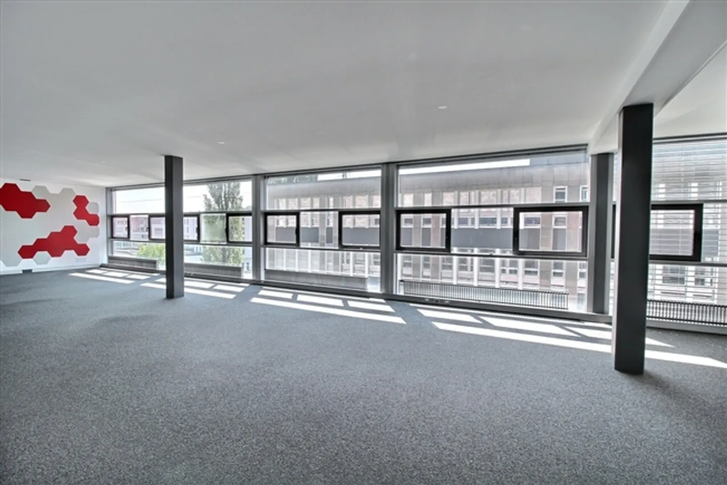 Rare Opportunity Villars-sur-Glâne – Administrative Area - Photo 2 of 14