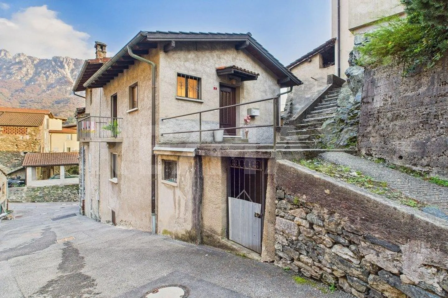 Casa 3 locali - Foto 1 di 8