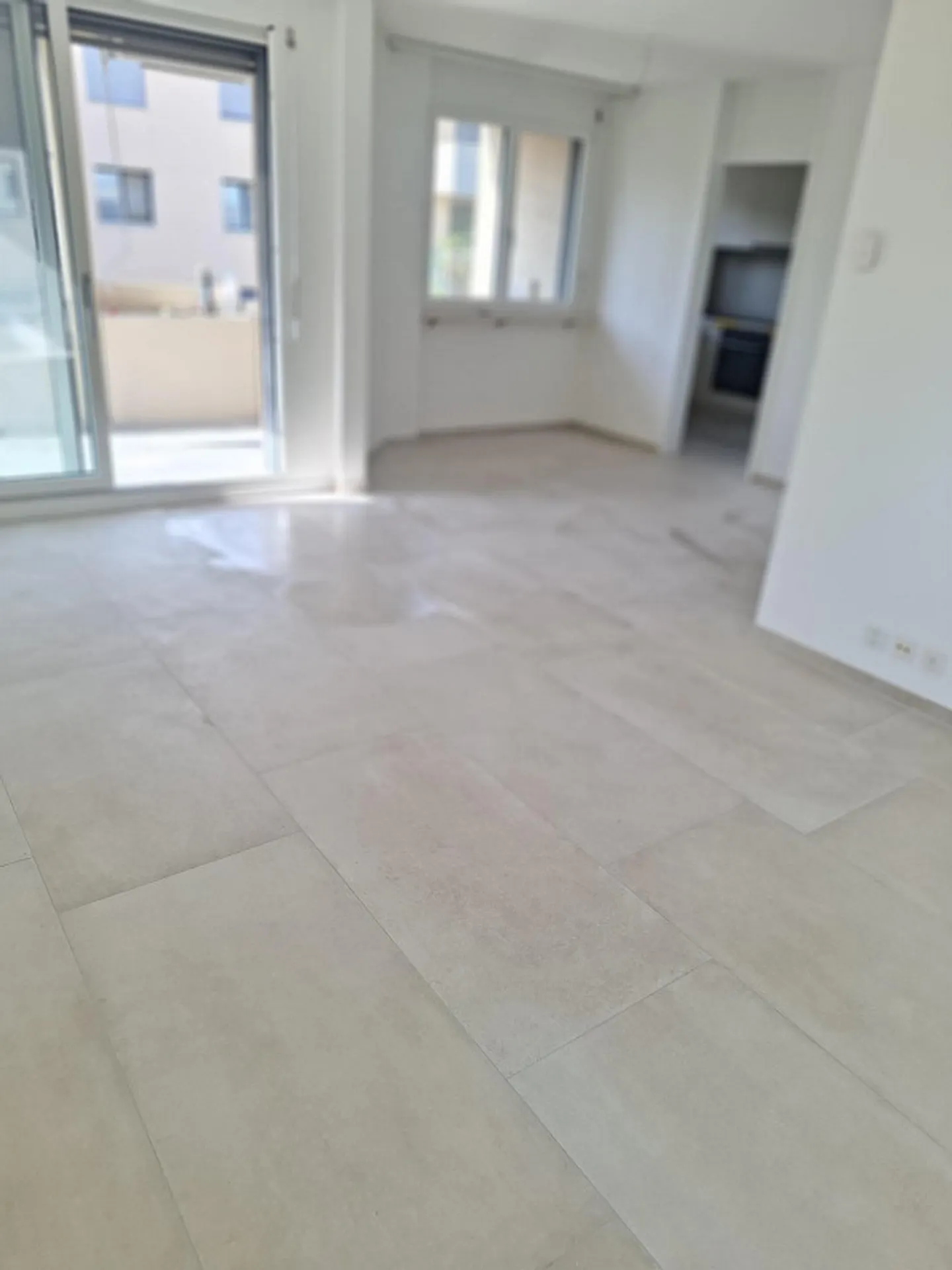 Helle 3.5-Zimmerwohnung mit Balkonen - Foto 6 von 16