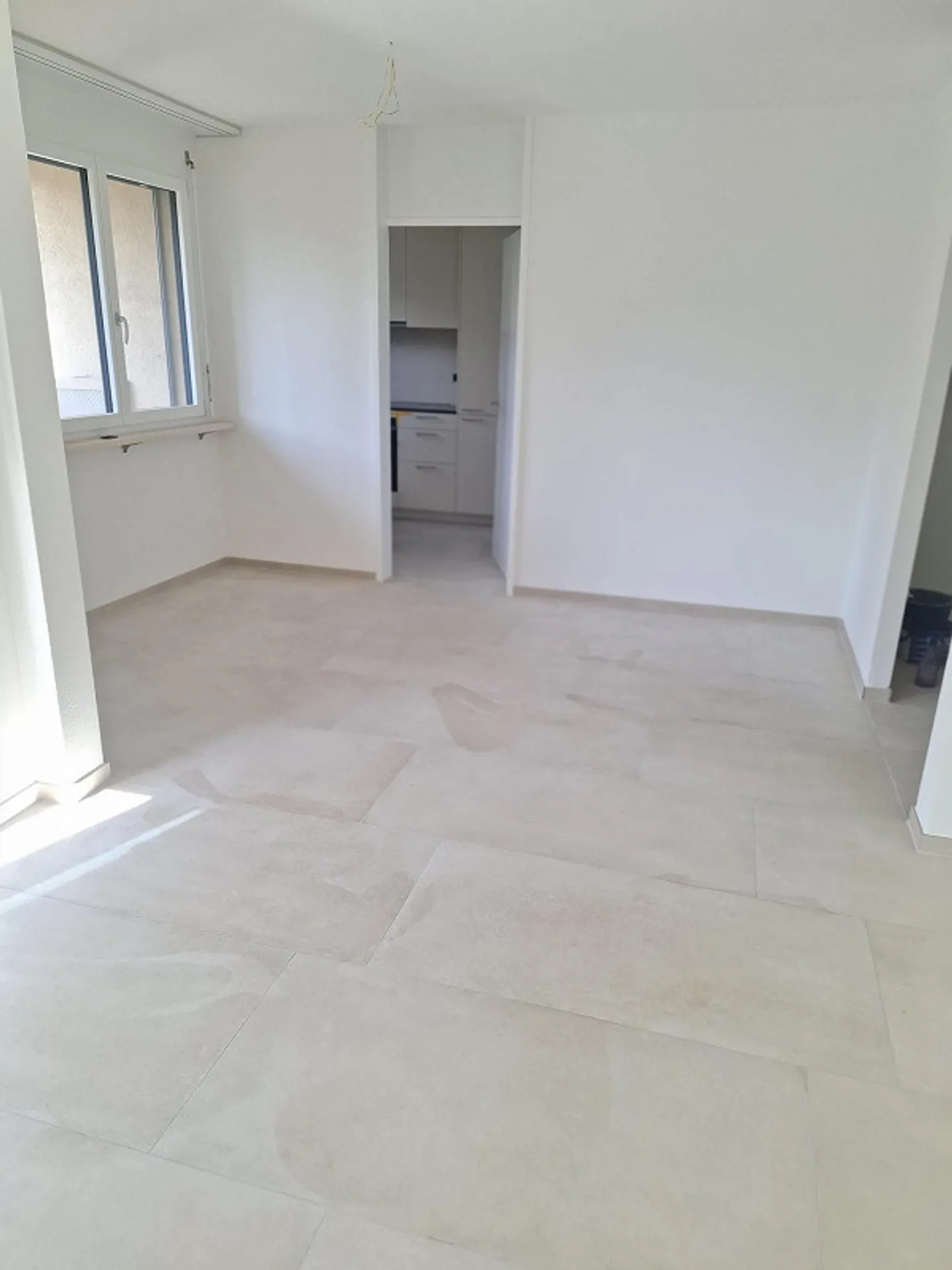 Helle 3.5-Zimmerwohnung mit Balkonen - Foto 7 von 16