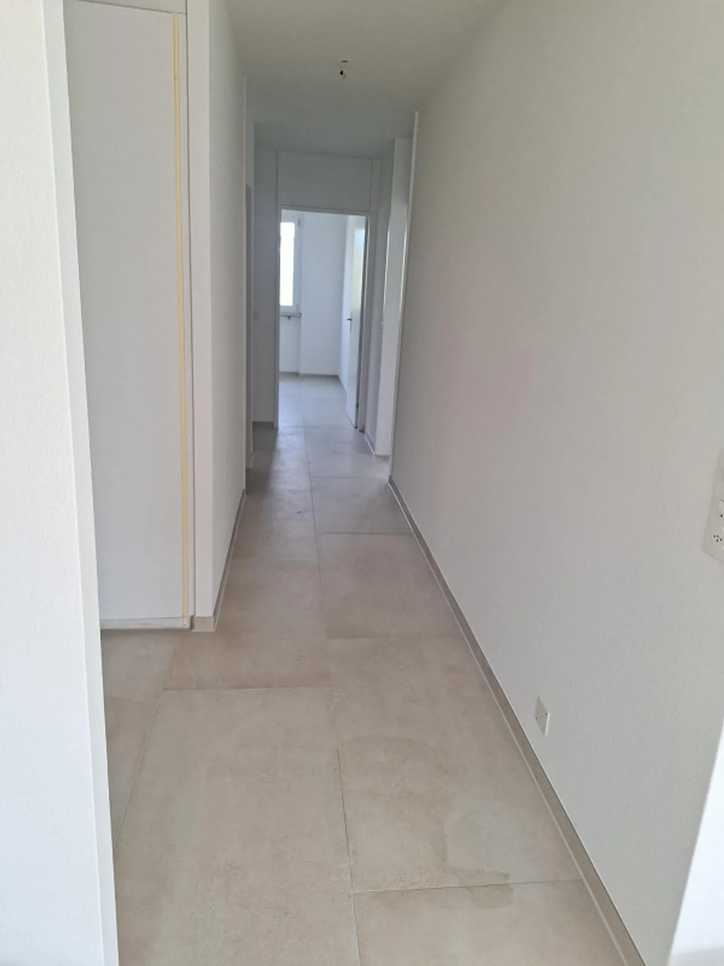 Helle 3.5-Zimmerwohnung mit Balkonen - Foto 10 von 16