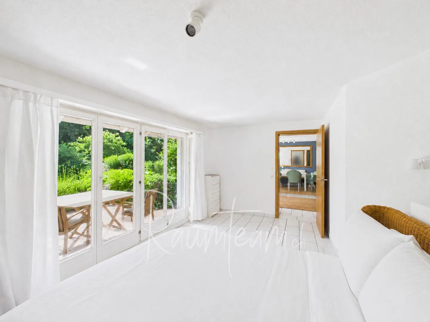 Appartement charmant avec jardin et intimité - Photo 11 sur 17