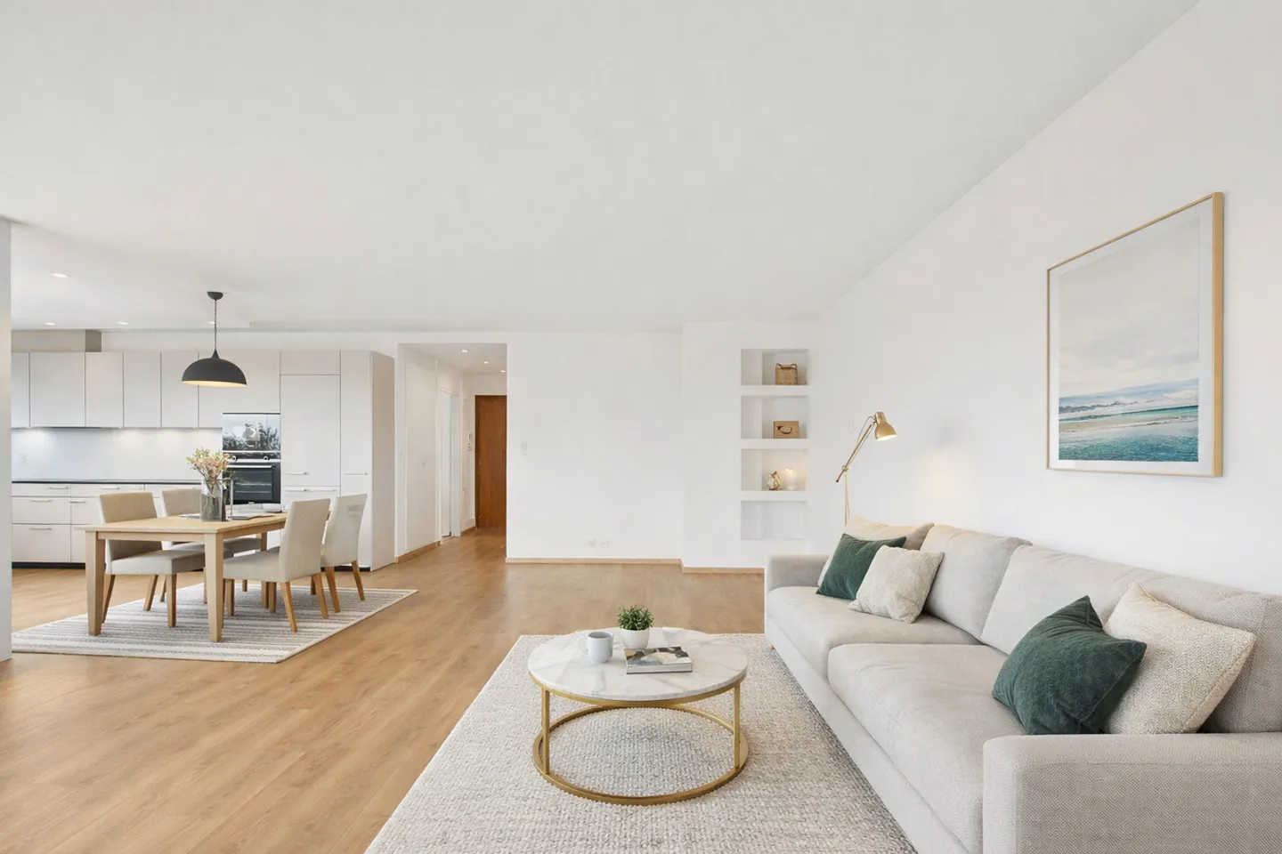 Appartement rénové avec studio - Photo 1 sur 9