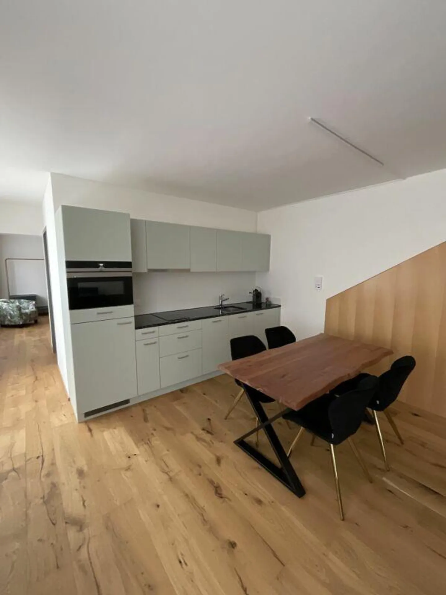 Furnished apartment in the center - Photo 1 of 4