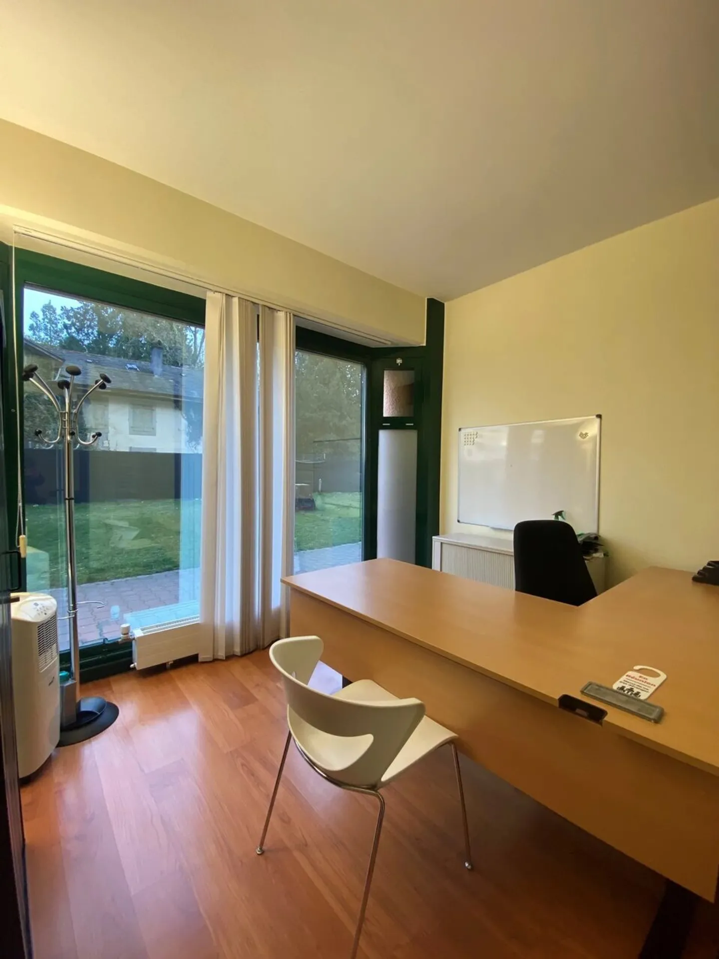 Arcade in einem Wohngebiet - Foto 5 von 13